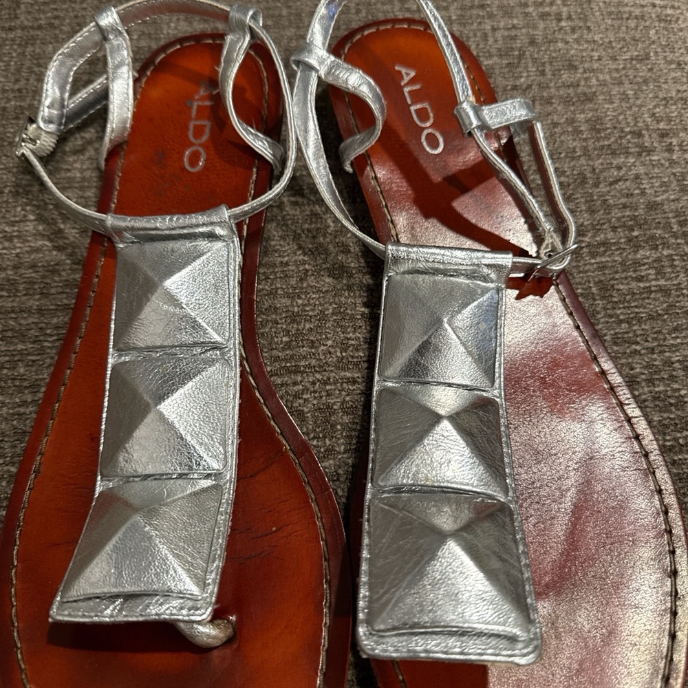 Aldo Metallic Silver Sandals - Picture 5 of 5